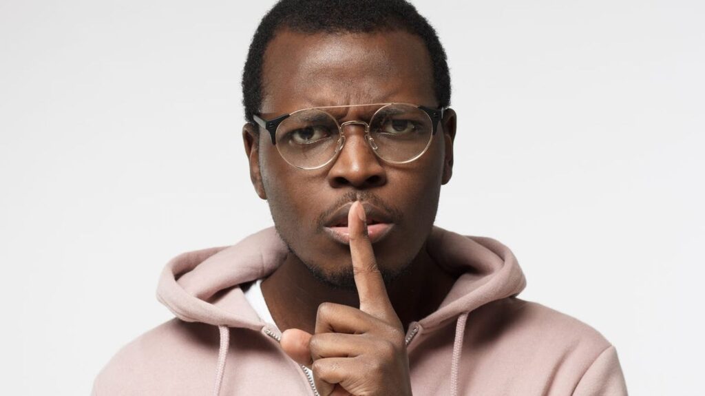 Os Tolos e  a Servidão