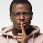 Os Tolos e  a Servidão